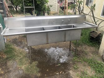 Stainless Steel 3 Part Compartment Sink