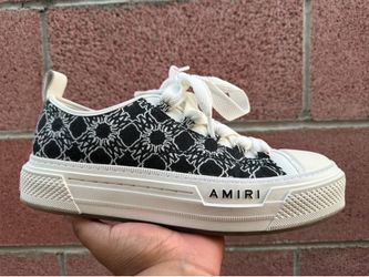 Amiri size 10 men’s