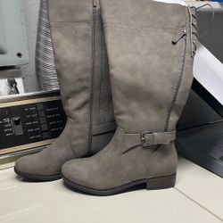 Torrid Boots 7.5 Wide Calf 