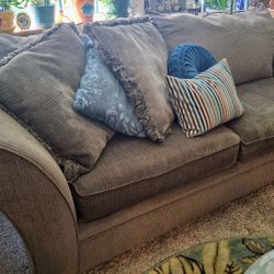Couch / Sofa
