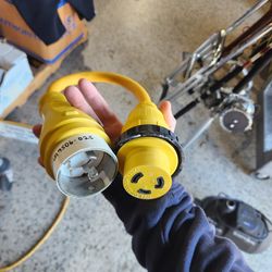 VA9506-025 50A/125V/250V TO 30A/125V