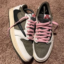Jordan 1 Low Travis Scott Olive Medium Size 9