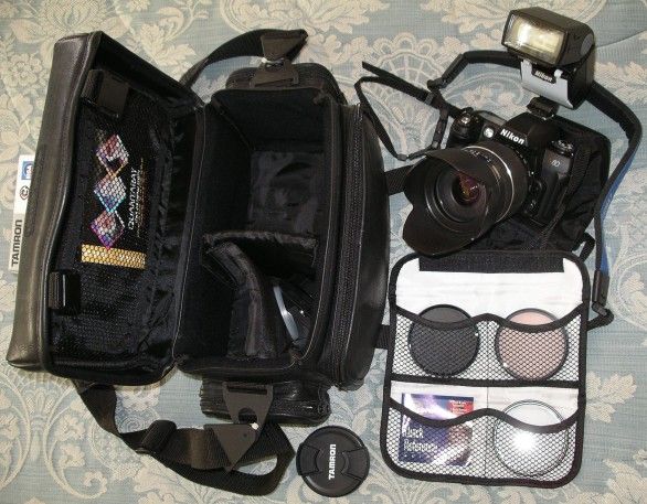 99.99% NEW - Nikon N80 Camera Package - Complete Set!