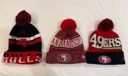 NFL & NBA New Era Pom Beanies – Lot of 3