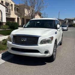 2012 Infiniti Qx56
