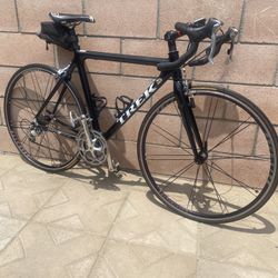 Beautiful Trek Full Carbon Road Bike 