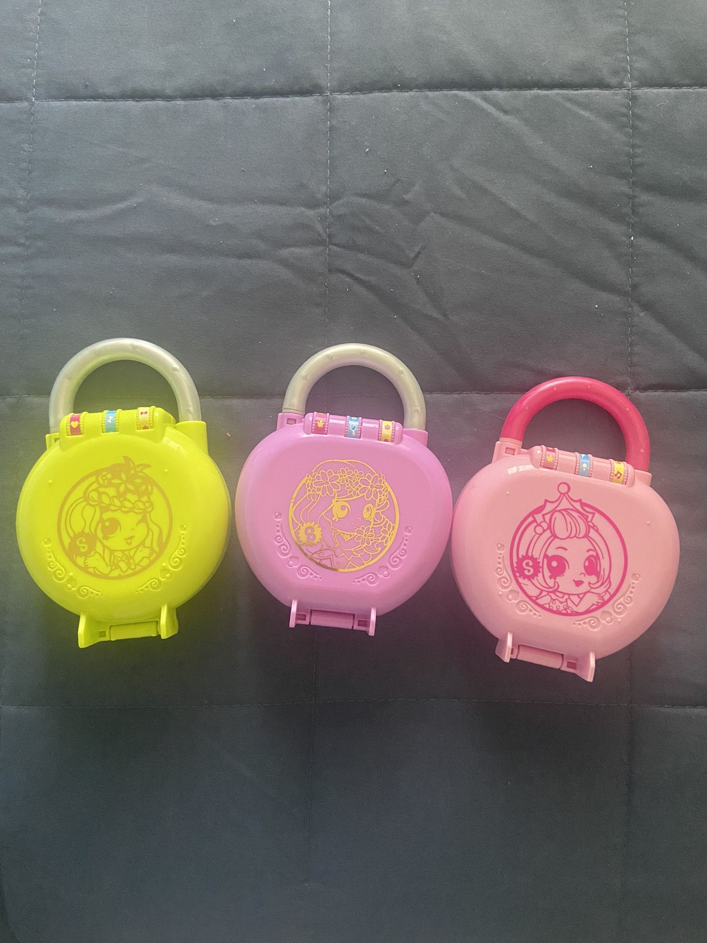 Shopkins littles secrets three pack