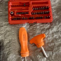 SNAP ON ratcheting, Screwdrivers, And Bit Kit