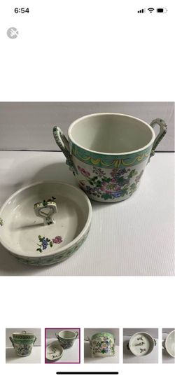 Vintage Asian Style Cooler Chest Bucket