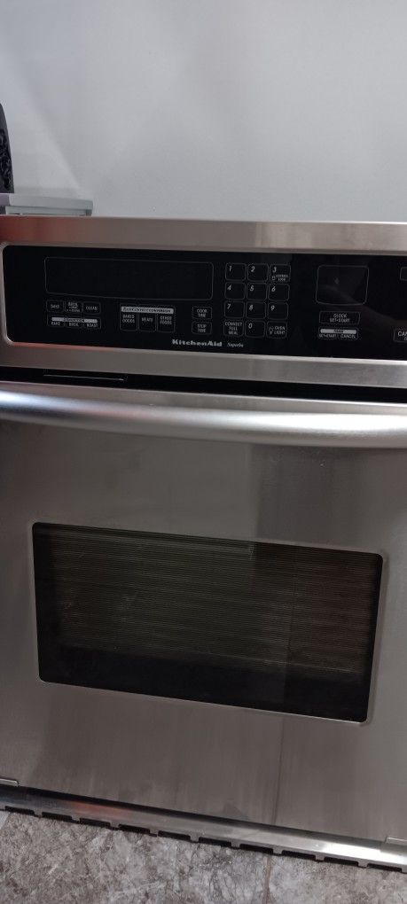Oven