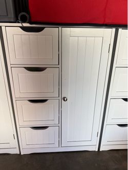 White cabinet
