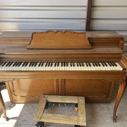 Piano 
