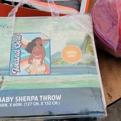 Baby Sherpa Throw