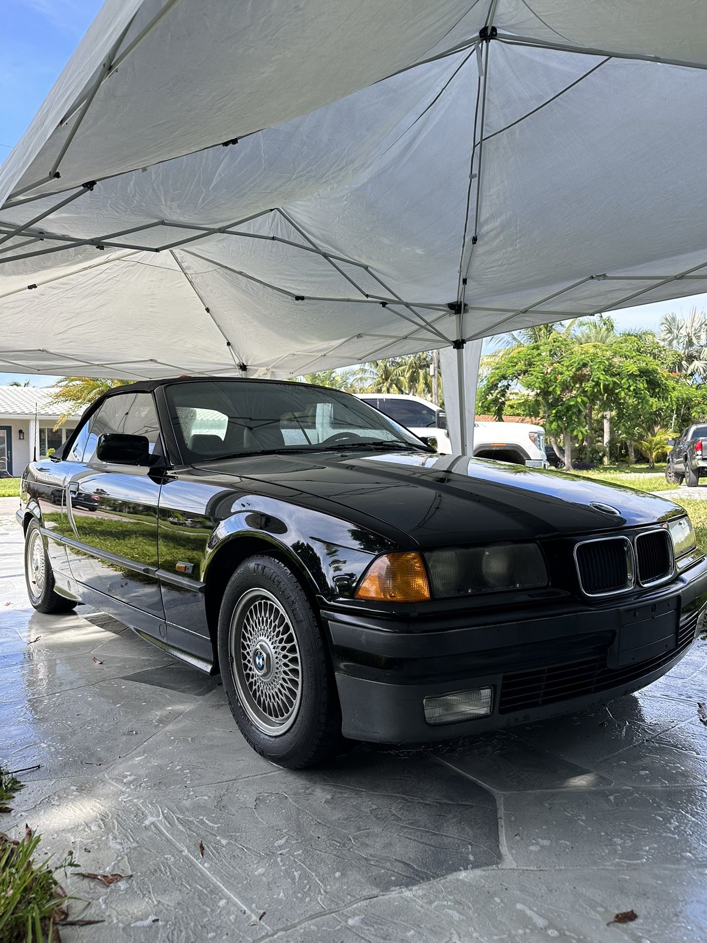 1994 BMW 325i