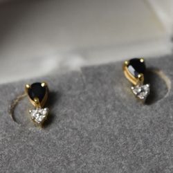 Vintage Gold Earrings With Diamonds And Black Stone 