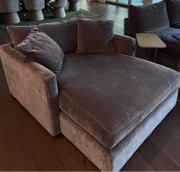 Oversized Chaise Lounge Chair with Cushions