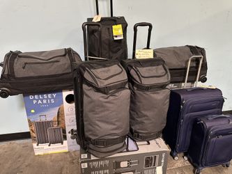 Delsey Duffel Bags With Handle And Wheels (Maletas)