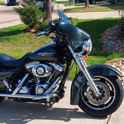 2007 Harley Street glide