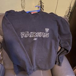 Reebok - Oakland Raiders Crew Neck Sweatshirt 1990s Medium Oversized Embroidered