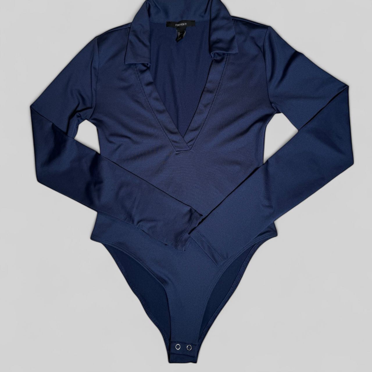 Forever 21 Navy Blue V-neck long sleeve bodysuit size small
