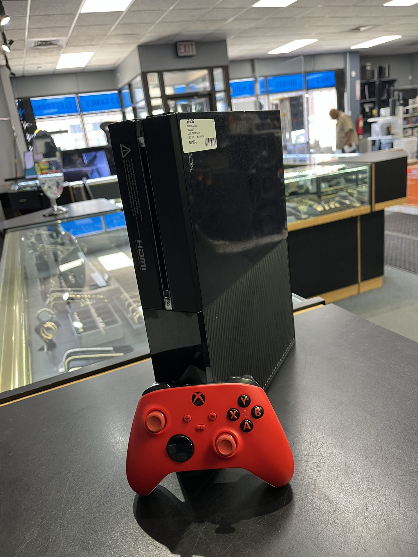 Xbox One Digital Only !!!!! (846160-1)