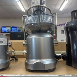 Breville Juicer 