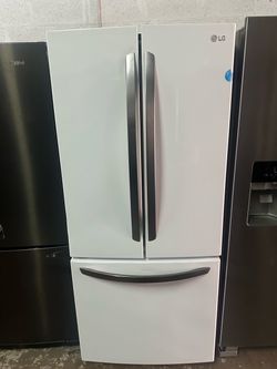 30 wide French door refrigerator
