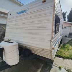 2001 Weekend Warrior Toy Hauler 27 Ft 