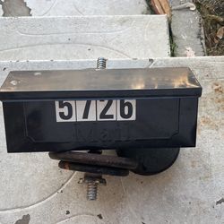Mail Box