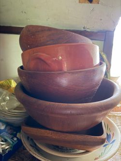 Vintage Stacking Bowl Set