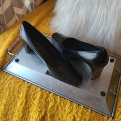 Bandolino Size 10 Black