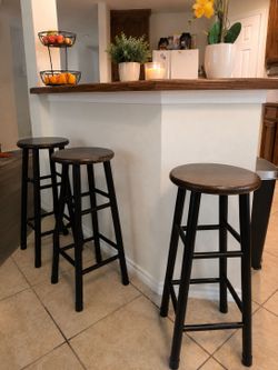 Set of 3 Solid Wood Bar Stools – Black & Espresso