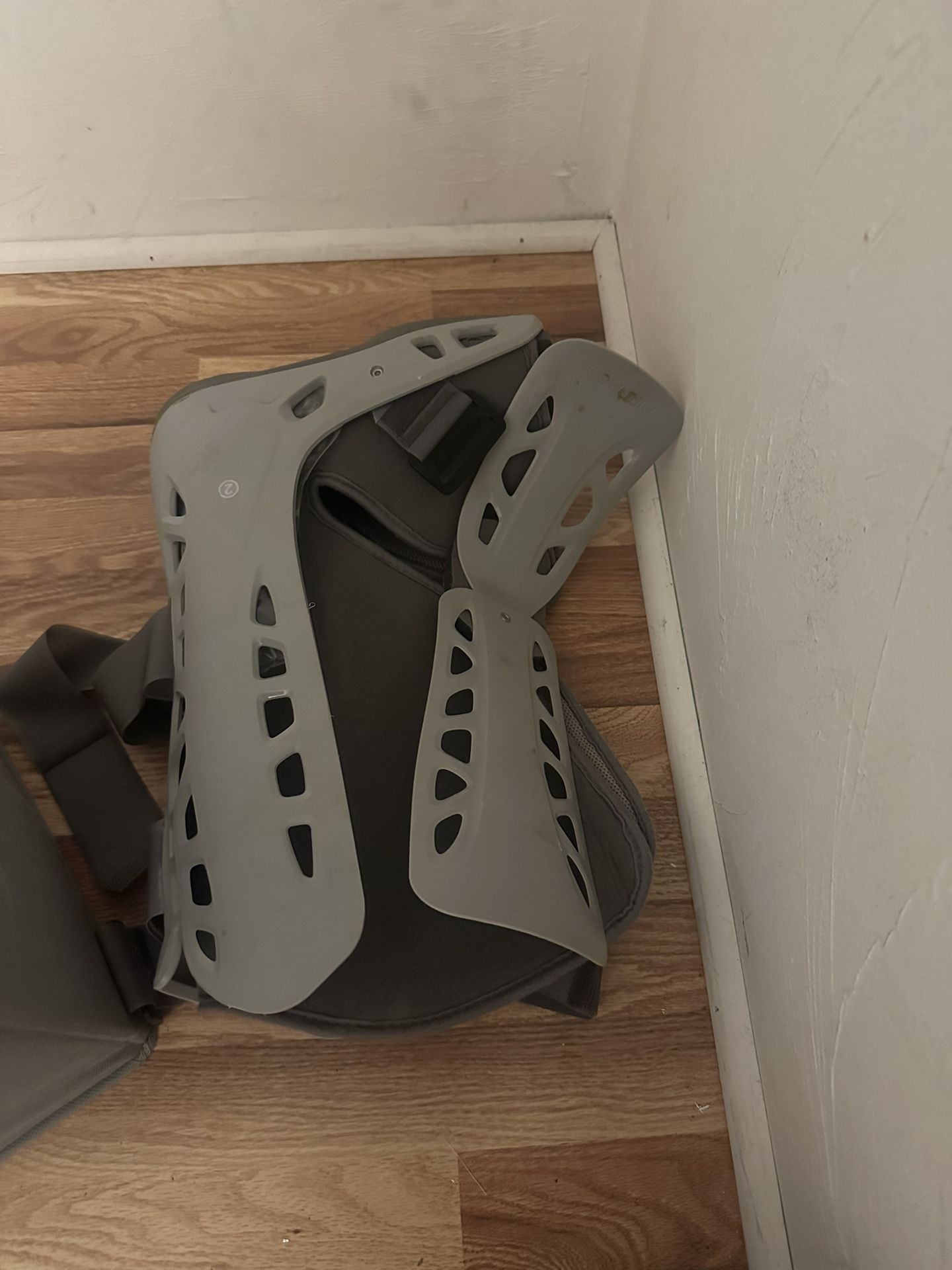 walking medical boot
