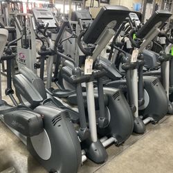 Life Fitness Elliptical Crosstrainer Full Warranty
