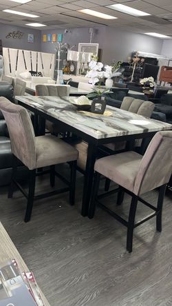 Dining set 5 Pc …Special Price a Only $699 😍