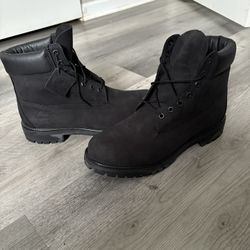 TIMBERLAND BOOTS