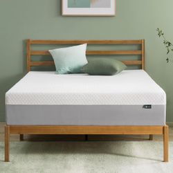 FULL 10”Green Tea Essential Memory Foam Mattress 54”x75”x10” $160 Firm