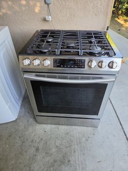 SamsungGas Stove