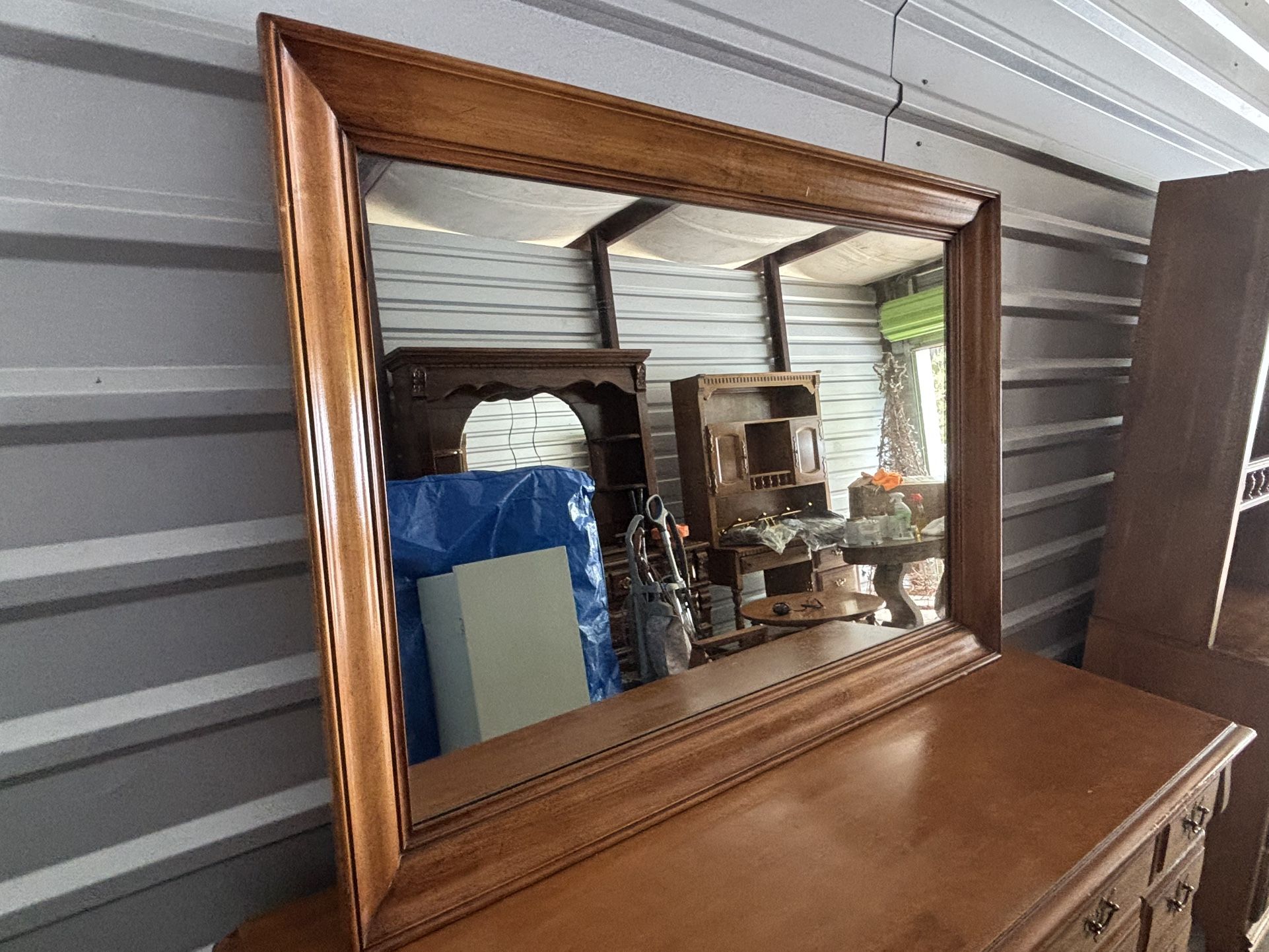 Classic Wooden Dresser with Large Matching Mirror - 9 Drawers