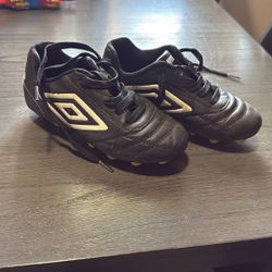 Umbro Soccer Shoes