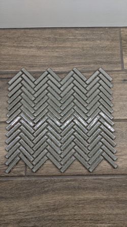 Premium  Glazed Herringbone Pewter Mosaic Sheet  Tile 12⅜X12⅝ **
5 boxes 46 pieces**