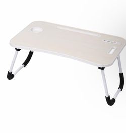Mesa de cama