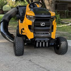2022 New Cub cadet xt1 46 " zero turn mower// John Deere// Toro Timecutter//cub Cadet // Honda// Ariens Apex//