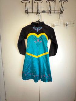 Frozen Elsa dress size 8