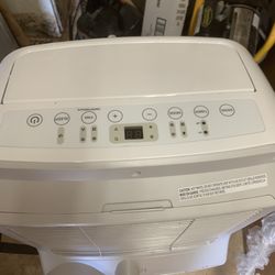 13,500 BTU / 10,000 BTU SACC PORTABLE AIR CONDITIONER / HEAT PUMP 