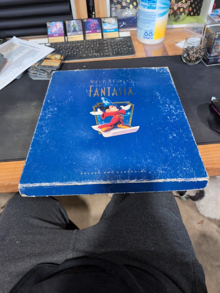 Disney - Fantasia Deluxe CAV Laserdisc - Damaged Packaging, 2/3 Discs