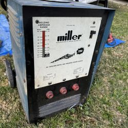 Title: Miller Thunderbolt 225V AC Arc Welder - Heavy Duty