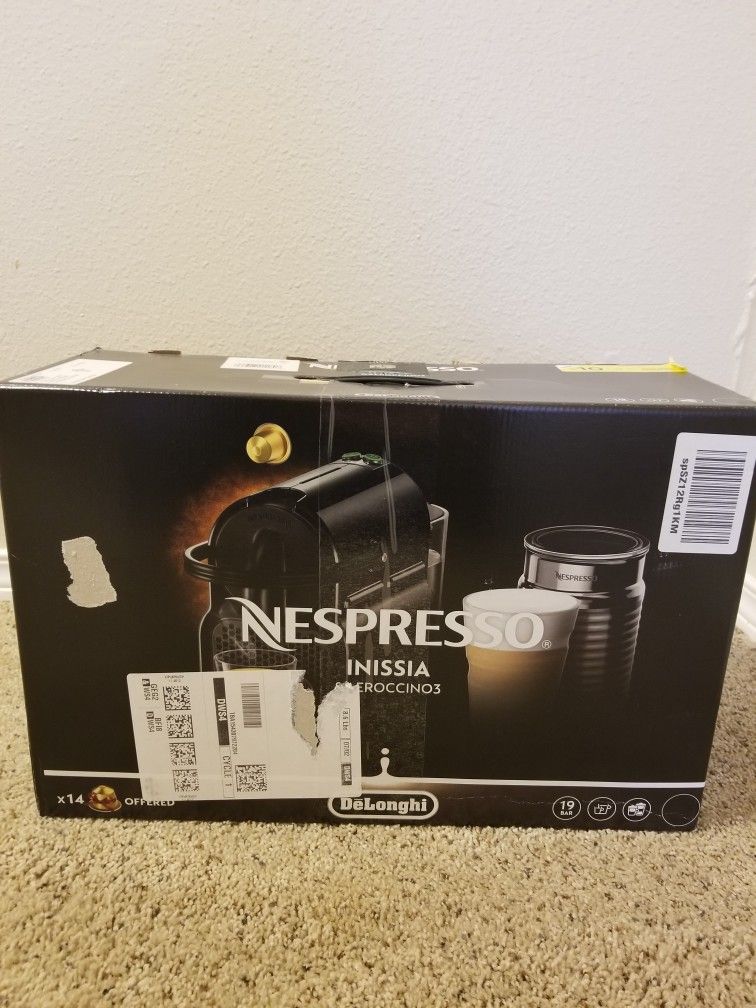 BNIB NESPRESSO INISSIA