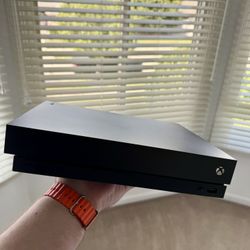 Xbox One X (used 1-week only)