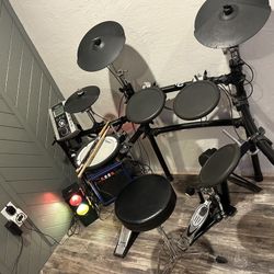 Roland td9 v2.o v-drum set 5pc